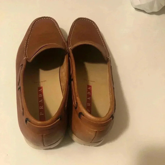 Prada tan color slipper. Great for skinny foot - Picture 10 of 12
